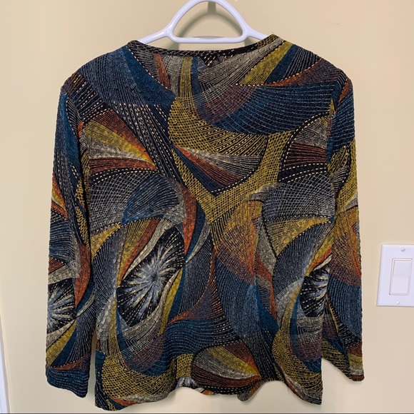 2/$30 Nygard 3/4 sleeve top. - Picture 2 of 5